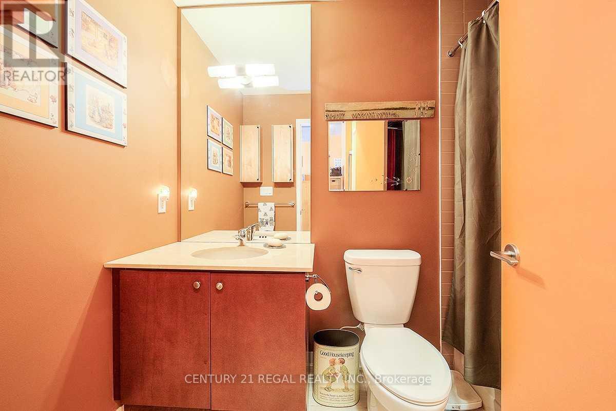 205 - 201 Carlaw Avenue, Toronto, Ontario  M4M 4S3 - Photo 7 - E13885216