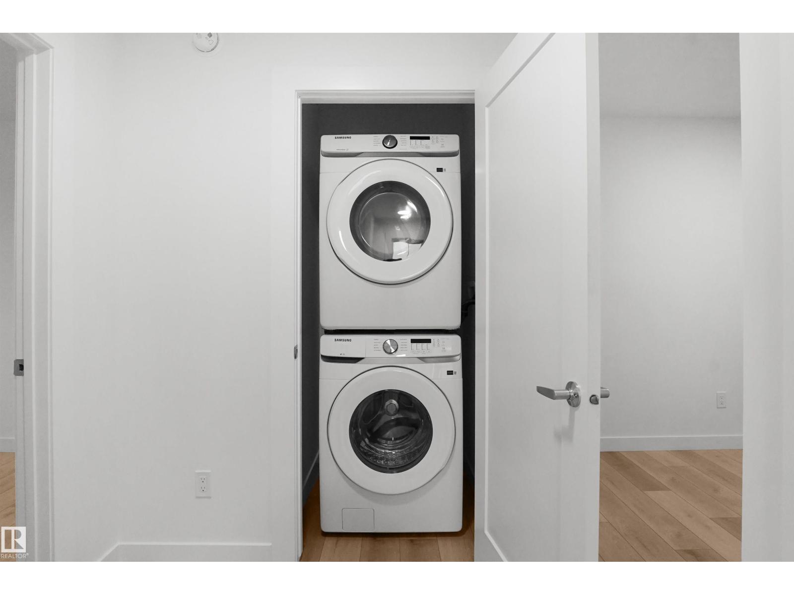 1308 9 ST NW