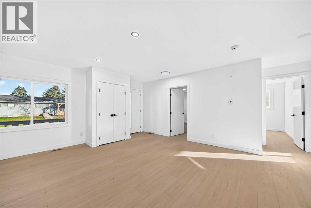 911 Penmeadows Road Se, Calgary, Alberta  T2H 3R1 - Photo 12 - A2351067