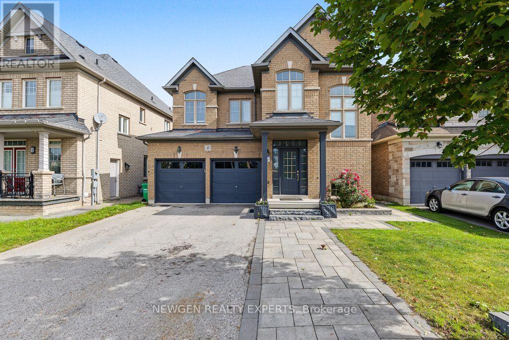 43 LONE ROCK CIRCLE, Brampton, Ontario
