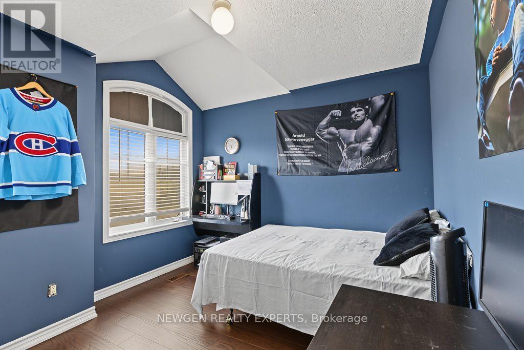 43 Lone Rock Circle, Brampton, Ontario  L6P 0K4 - Photo 25 - W13885240