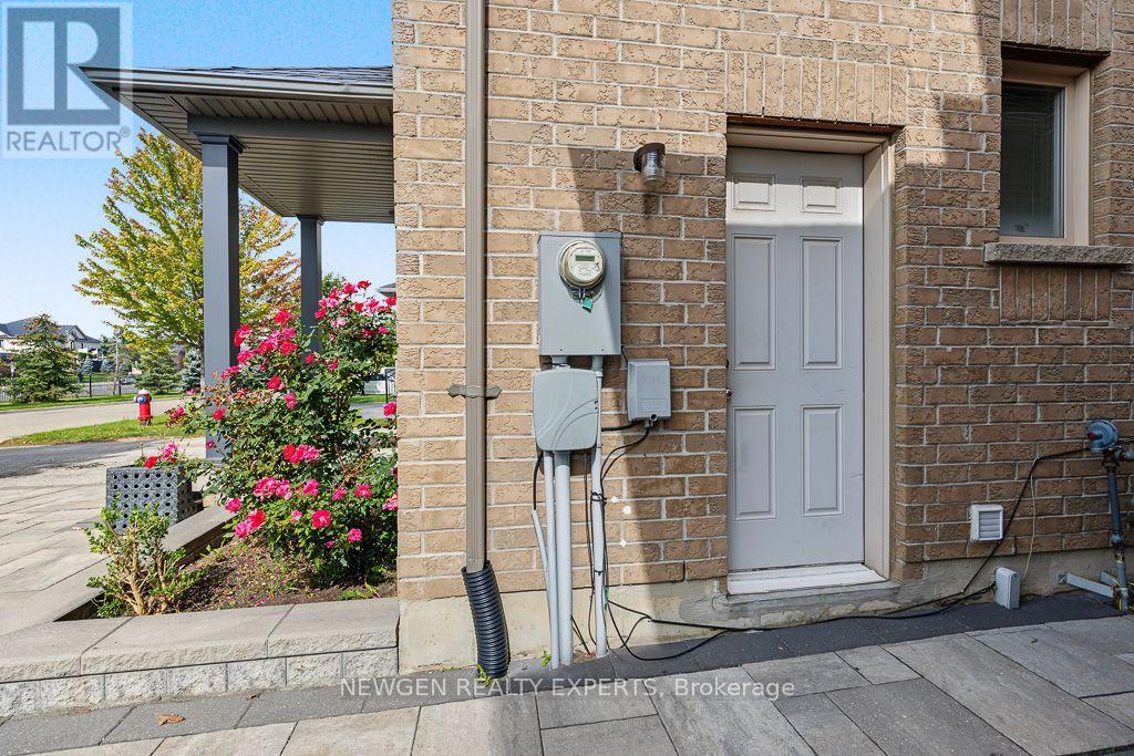 43 Lone Rock Circle, Brampton, Ontario  L6P 0K4 - Photo 43 - W13885240
