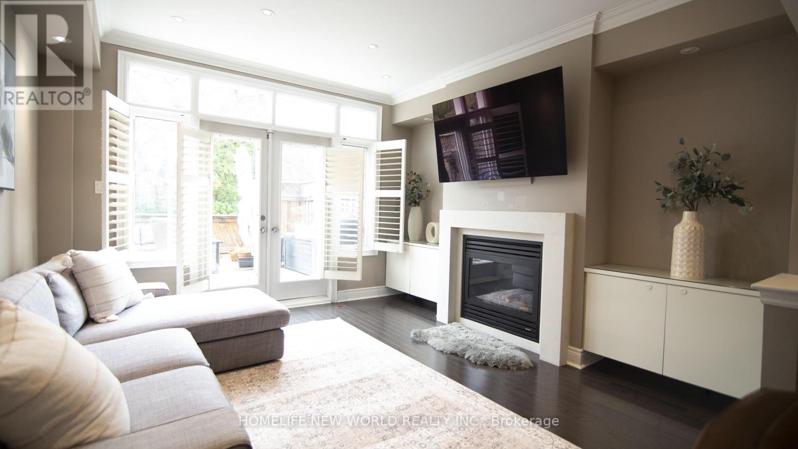585a Oxford Street, Toronto, Ontario  M8Y 1E6 - Photo 8 - W13885268