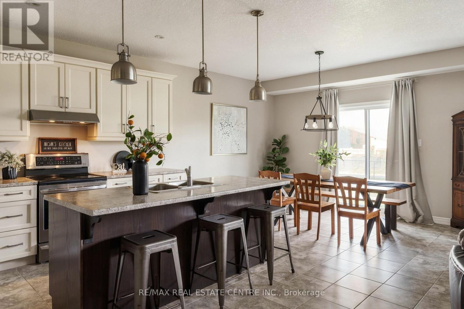 51 Laverty Crescent, Orangeville, Ontario  L9W 6S9 - Photo 9 - W13885296