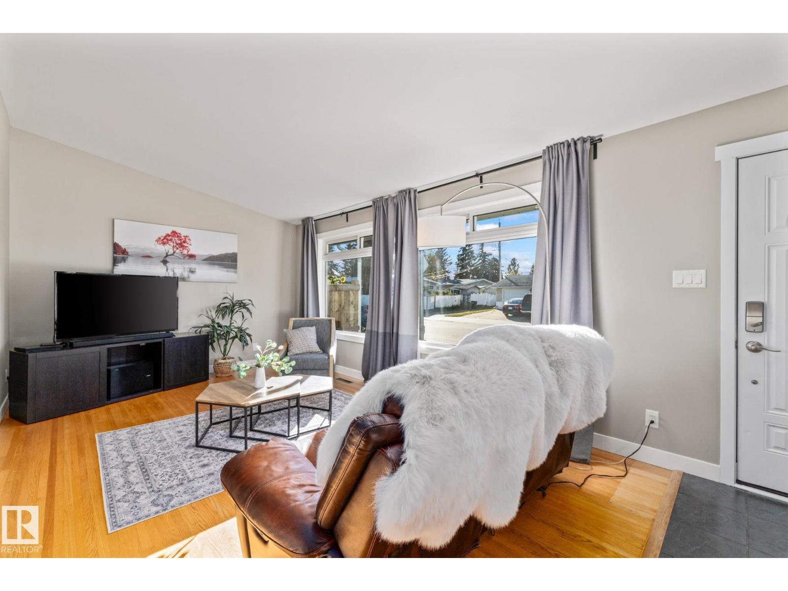 9107 58 ST NW NW
