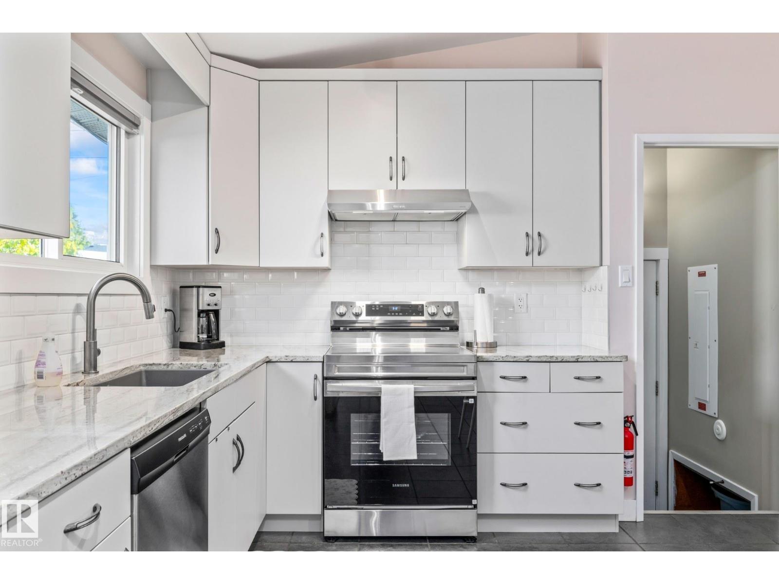 9107 58 ST NW NW