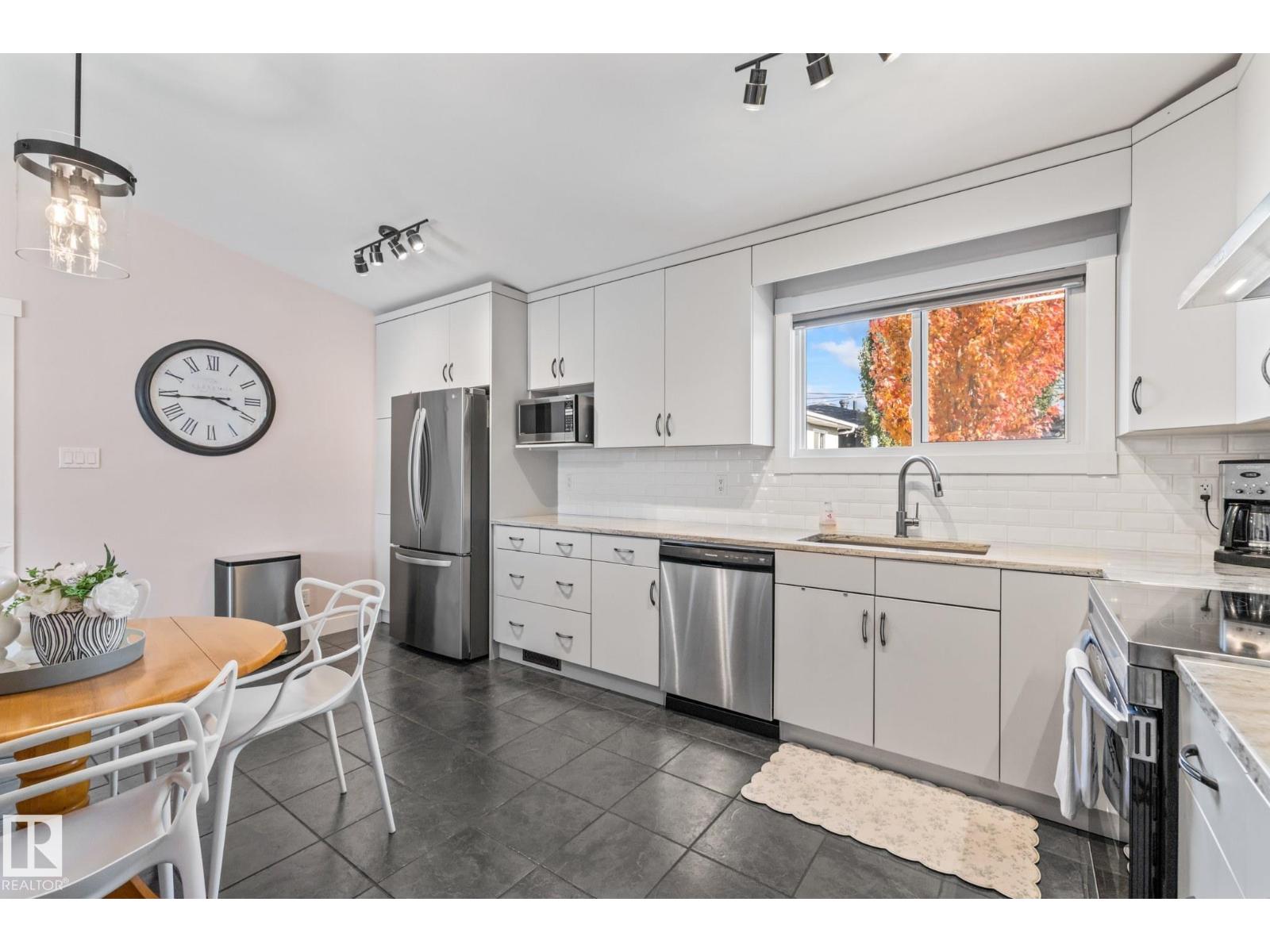 9107 58 ST NW NW