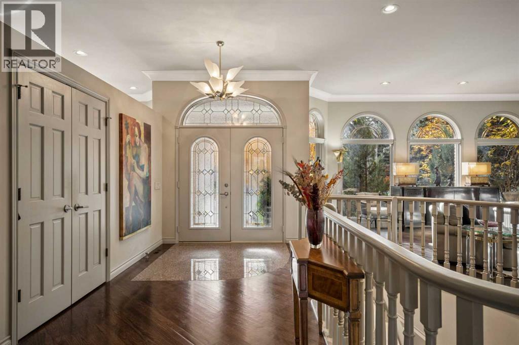 39 Baycrest Court SW