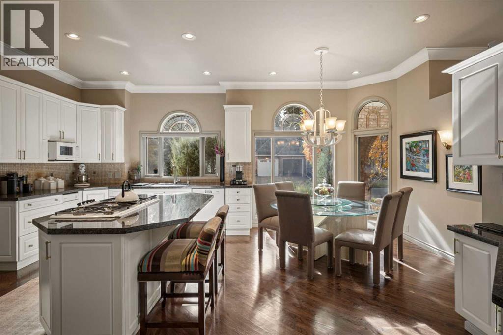39 Baycrest Court SW
