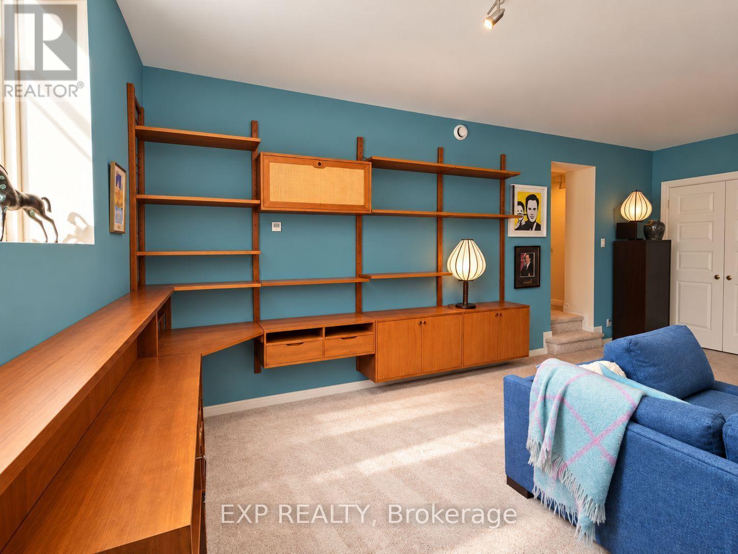 179 Springfield Road, Ottawa, Ontario  K1M 1C3 - Photo 3 - X13885326