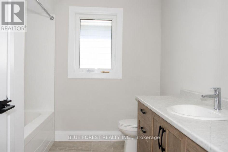 288 Ashford Street, Central Elgin, Ontario  N0L 1B0 - Photo 11 - X13781706