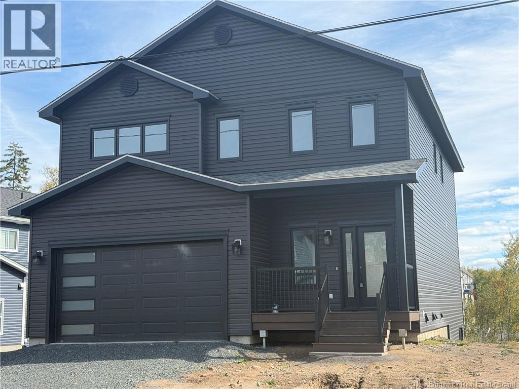 39 Winterberry Drive, Fredericton, New Brunswick  E3C 0M3 - Photo 1 - NB148118