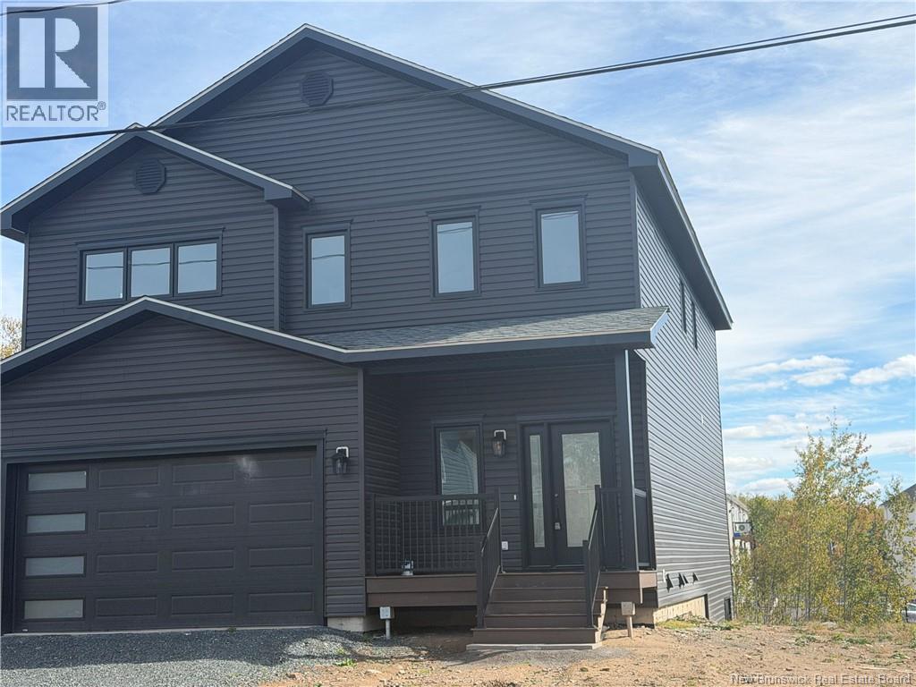 39 Winterberry Drive, Fredericton, New Brunswick  E3C 0M3 - Photo 2 - NB148118