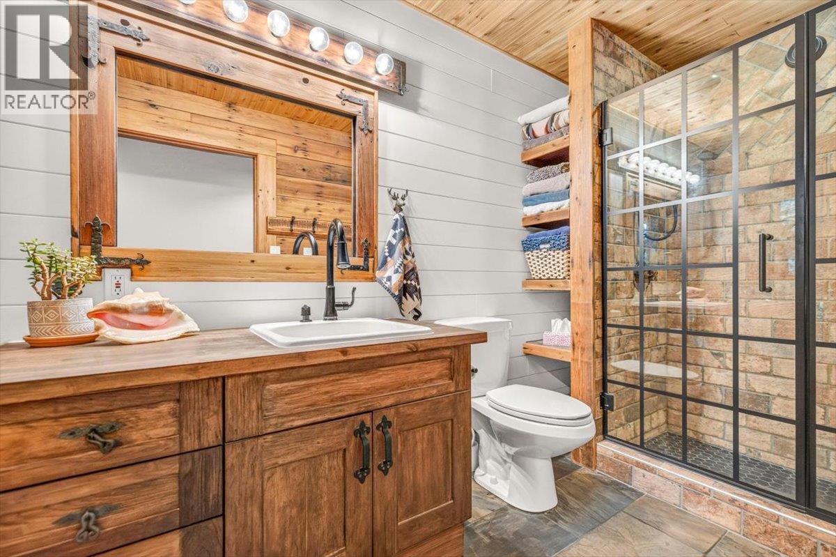 15 ALPINE TRAIL Crescent