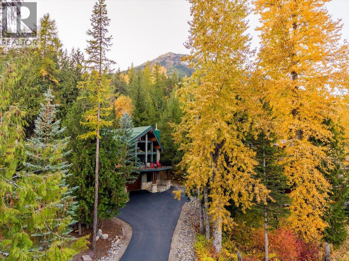 15 ALPINE TRAIL Crescent