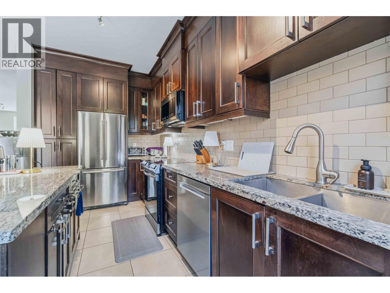 13 1299 Coast Meridian Road, Coquitlam, British Columbia  V3E 0H6 - Photo 8 - R3172580