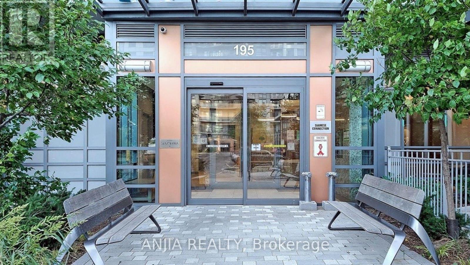 912 - 195 Bonis Avenue, Toronto, Ontario  M1T 0A5 - Photo 2 - E13885352