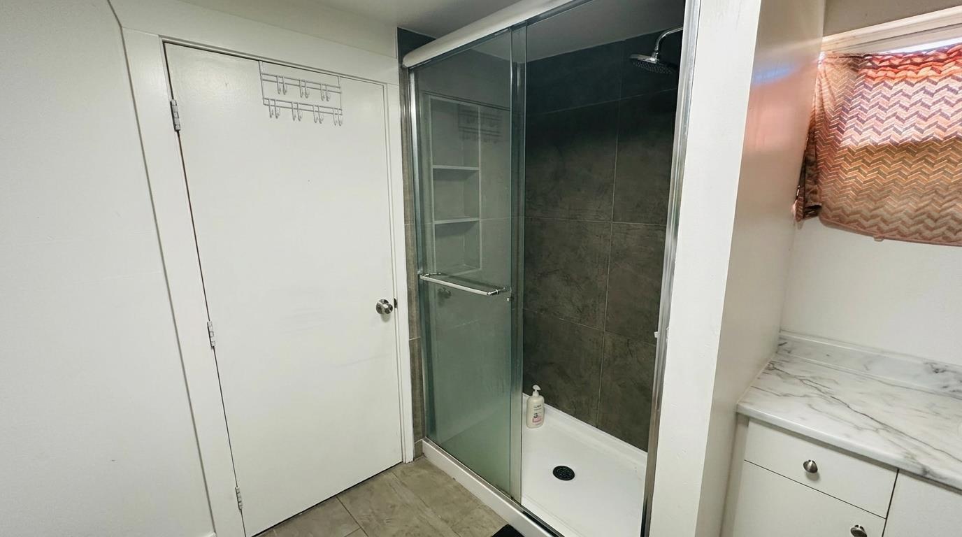 12666 114 Avenue, Surrey, British Columbia  V3V 3N9 - Photo 13 - R3172893