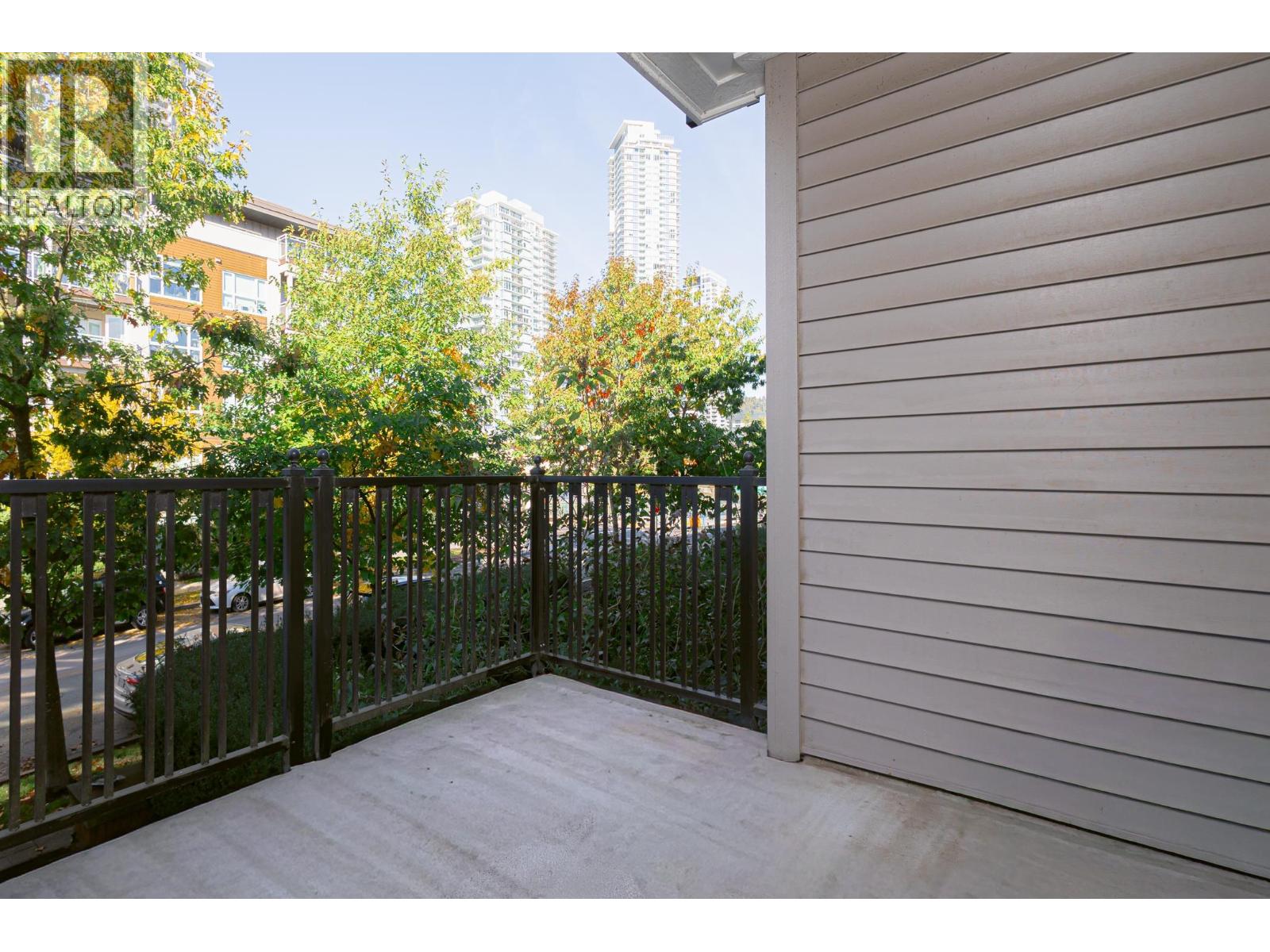 203 545 Foster Avenue, Coquitlam, British Columbia  V3J 0B3 - Photo 16 - R3172508