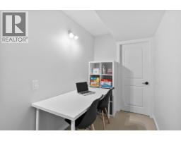 905 Paret Crescent, Kelowna, British Columbia V1W 4X8 - Photo 50 - 10402275