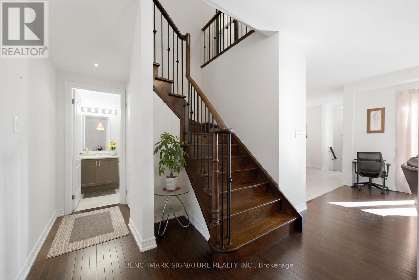 69 Windyton Avenue, Markham, Ontario  L6B 1M4 - Photo 23 - N13885366