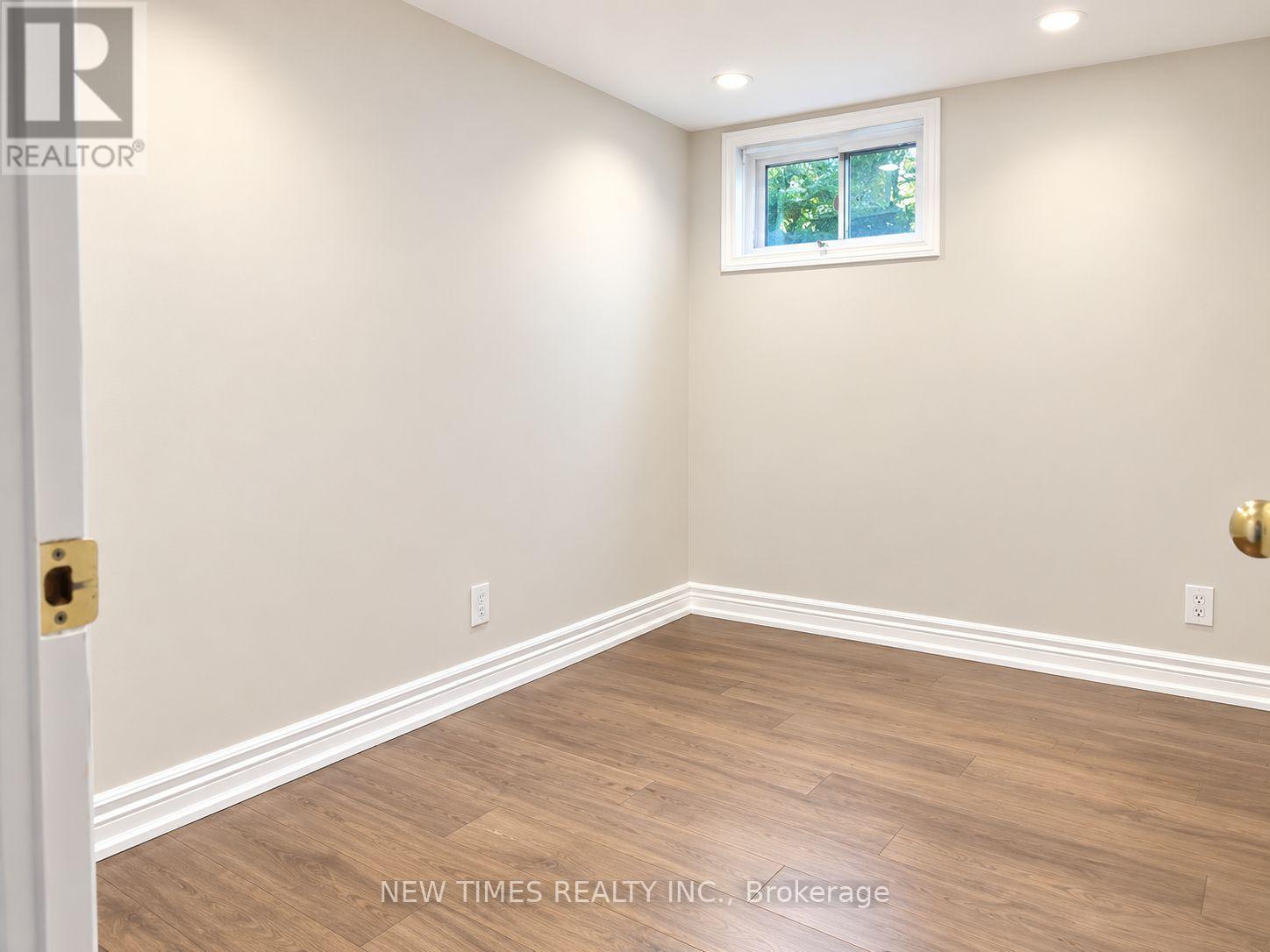 Bsmt - 70 Apple Gate Crescent, Toronto, Ontario  M2H 2R4 - Photo 2 - C13750240