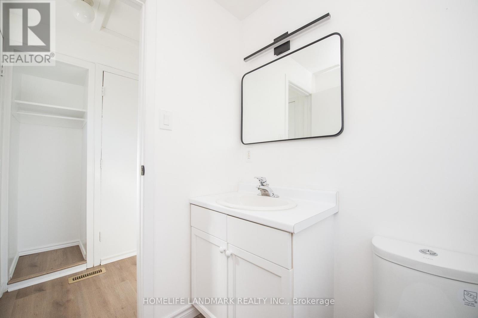 193 Chebucto Drive, Oakville, Ontario  L6J 5R1 - Photo 15 - W13884924