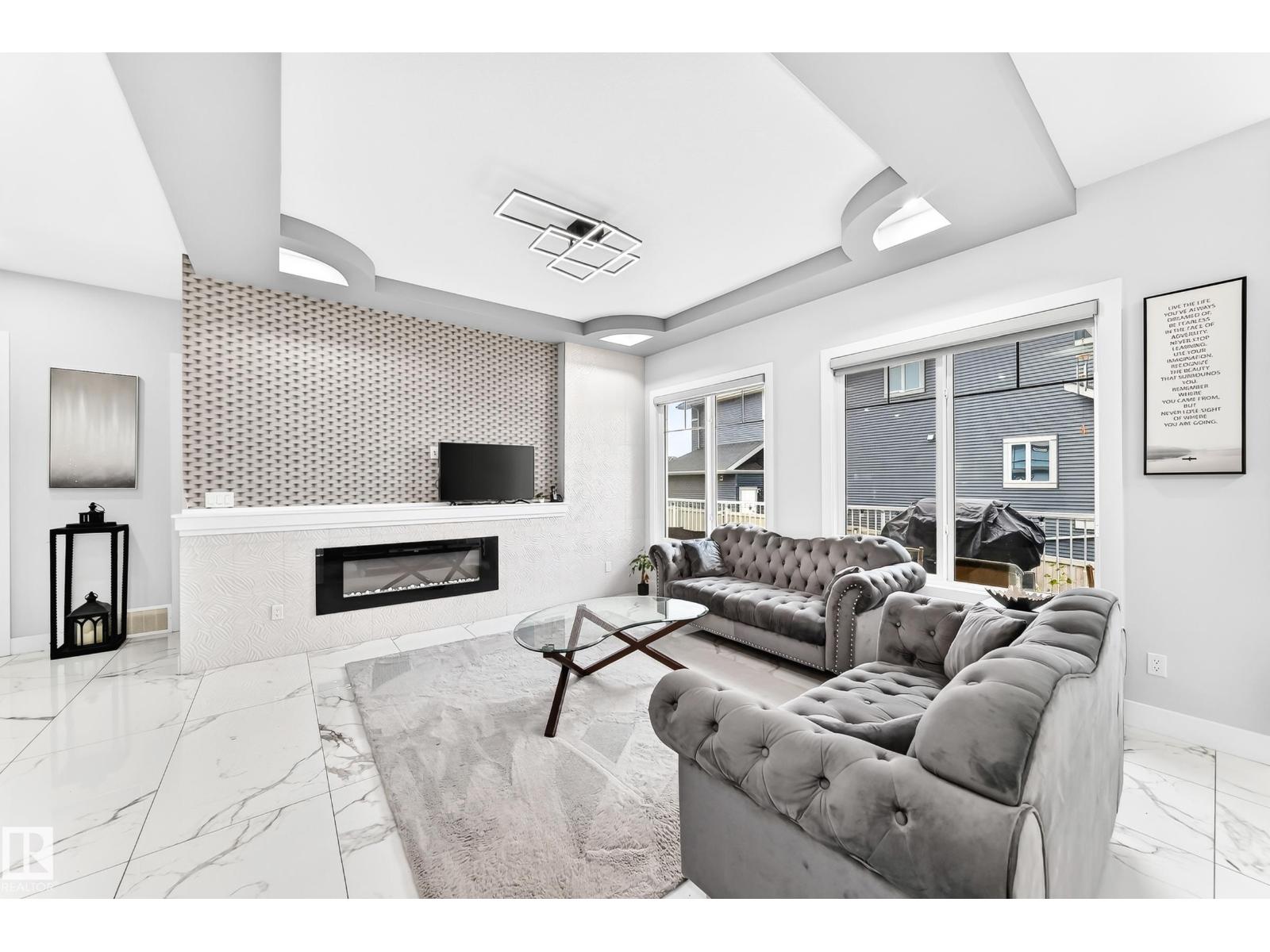 1667 ENRIGHT WY NW NW