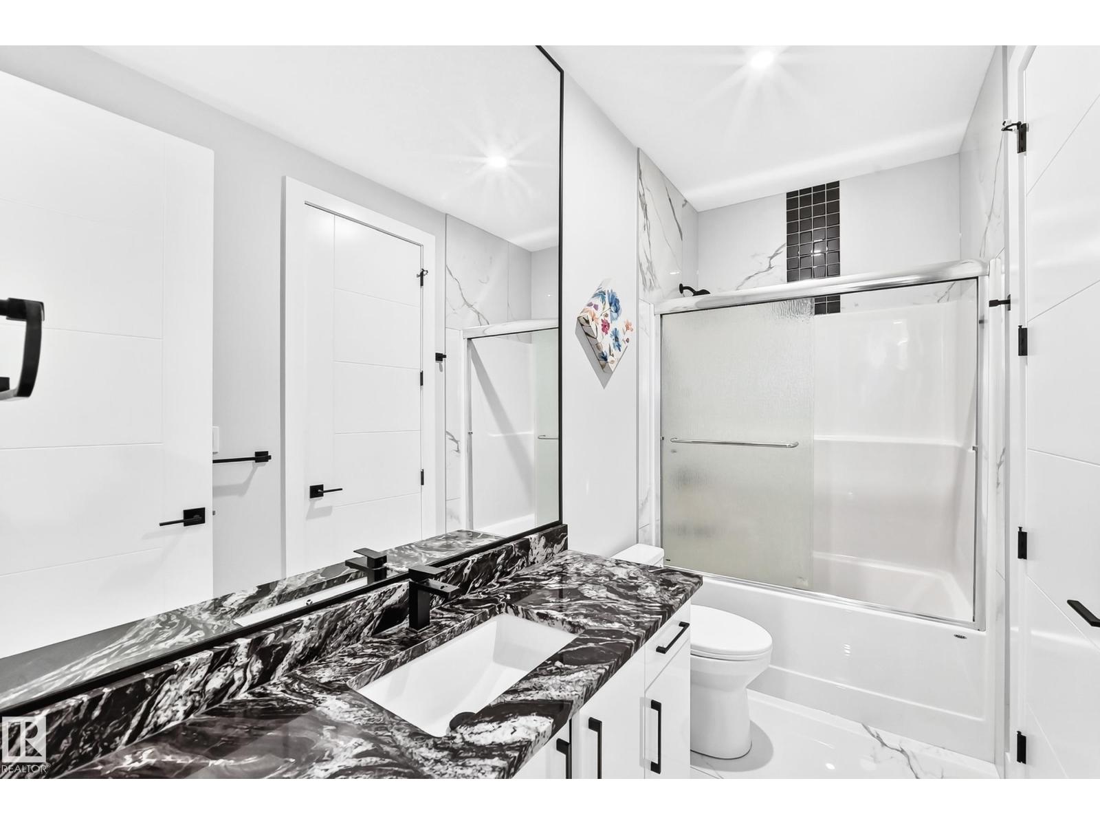 1667 ENRIGHT WY NW NW