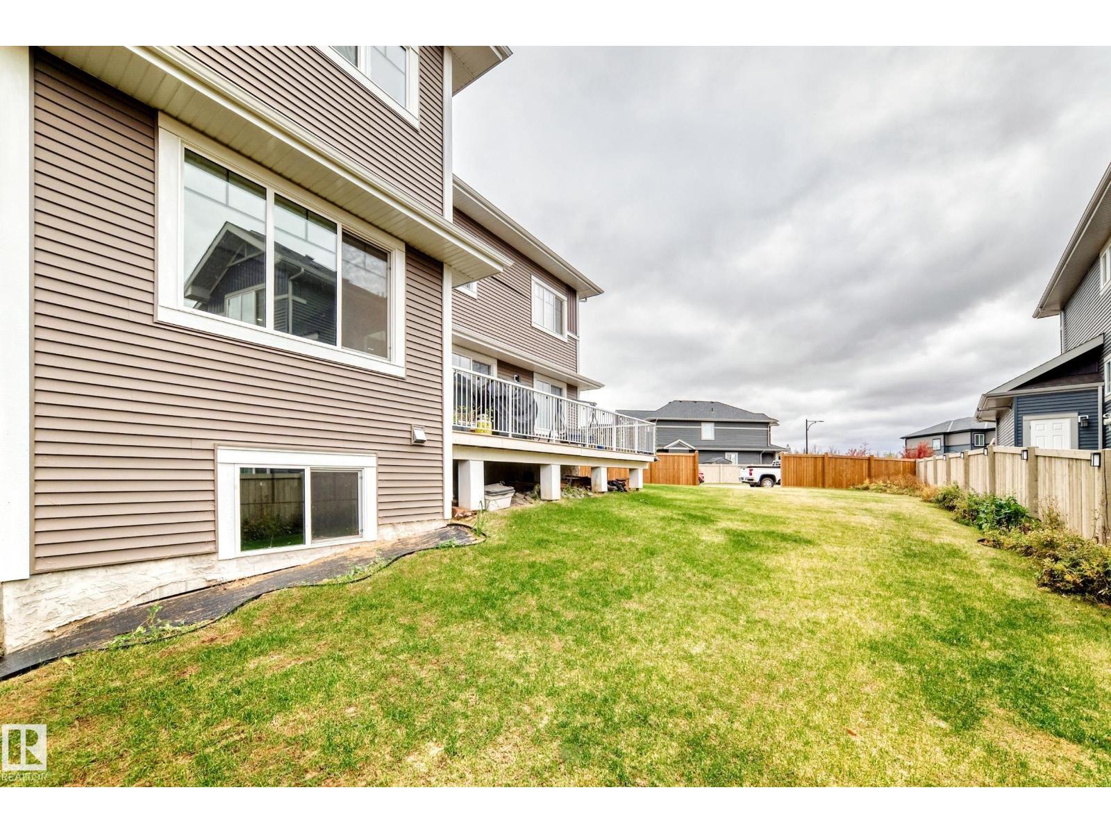 1667 ENRIGHT WY NW NW