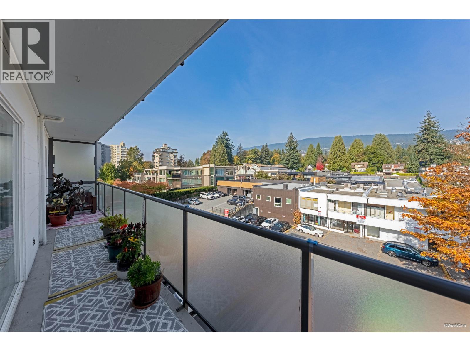 403 1845 Bellevue Avenue, West Vancouver, British Columbia  V7V 1B2 - Photo 16 - R3174361
