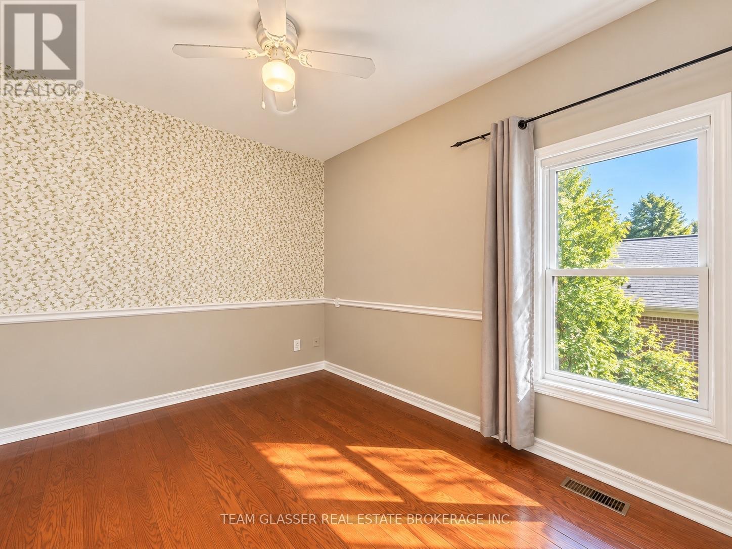 676 Emery Street E, London South (South A), Ontario  N6C 2G4 - Photo 10 - X13885374