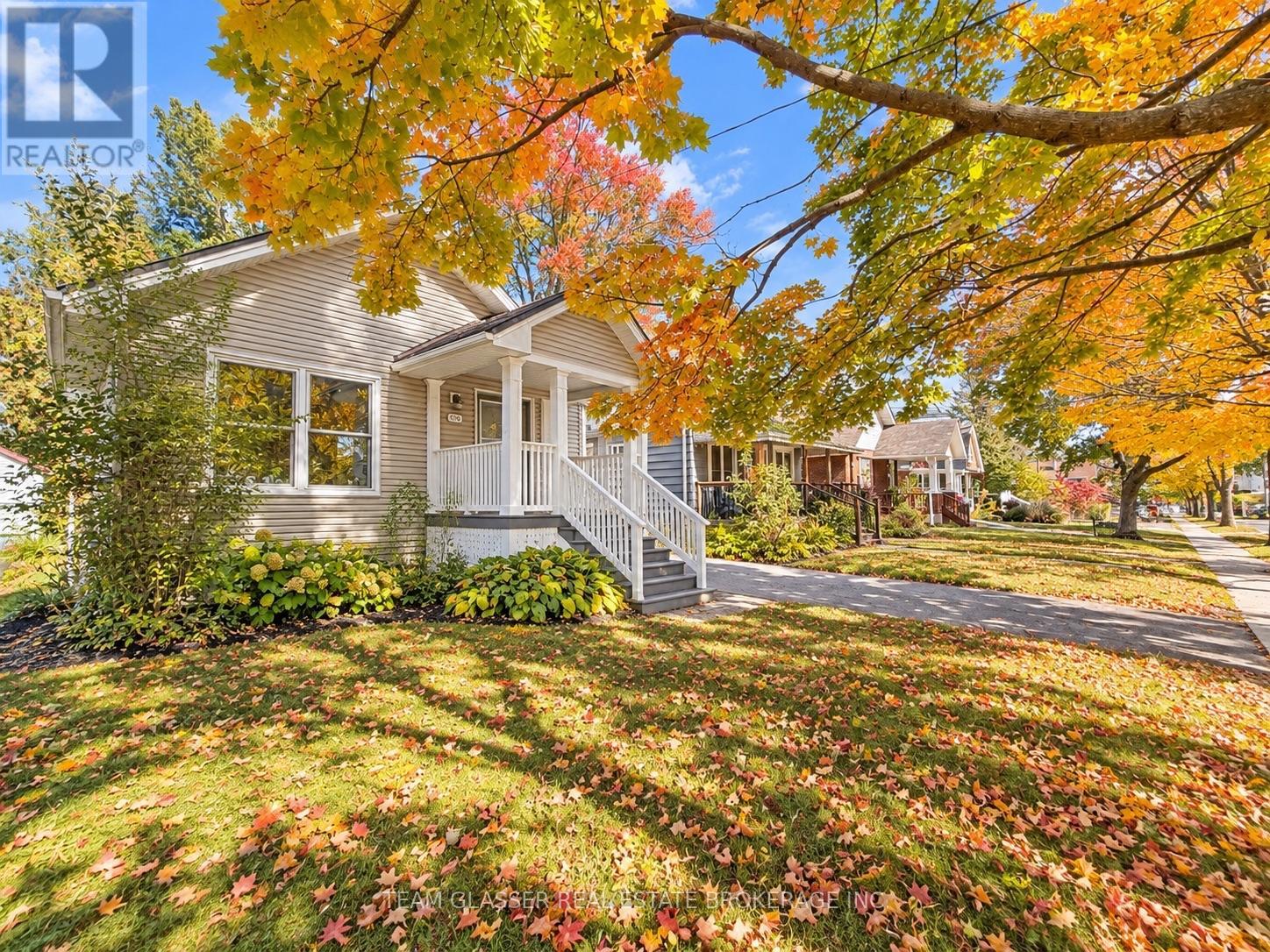 676 Emery Street E, London South (South A), Ontario  N6C 2G4 - Photo 2 - X13885374