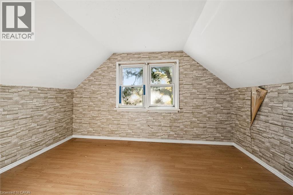 2 Lincoln Crescent, Guelph, Ontario  N1E 1Y8 - Photo 22 - 40868842
