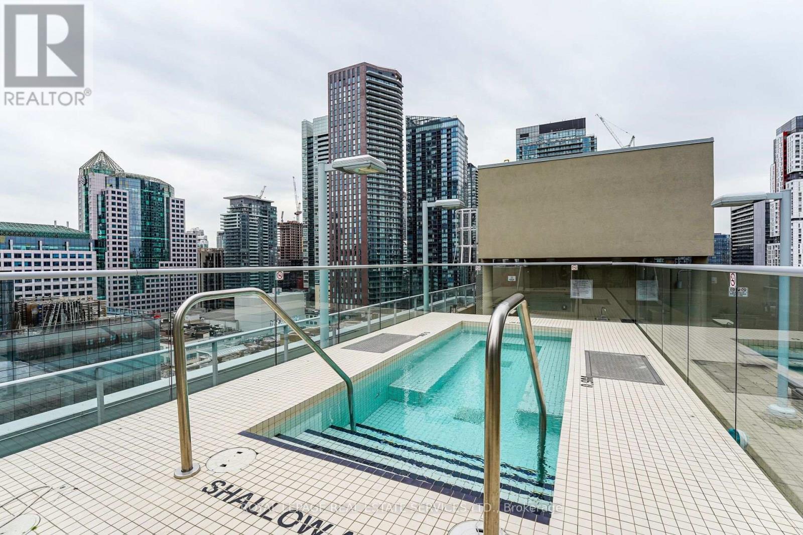430 - 21 Nelson Street, Toronto (Waterfront Communities), Ontario  M5V 3H9 - Photo 22 - C13885372