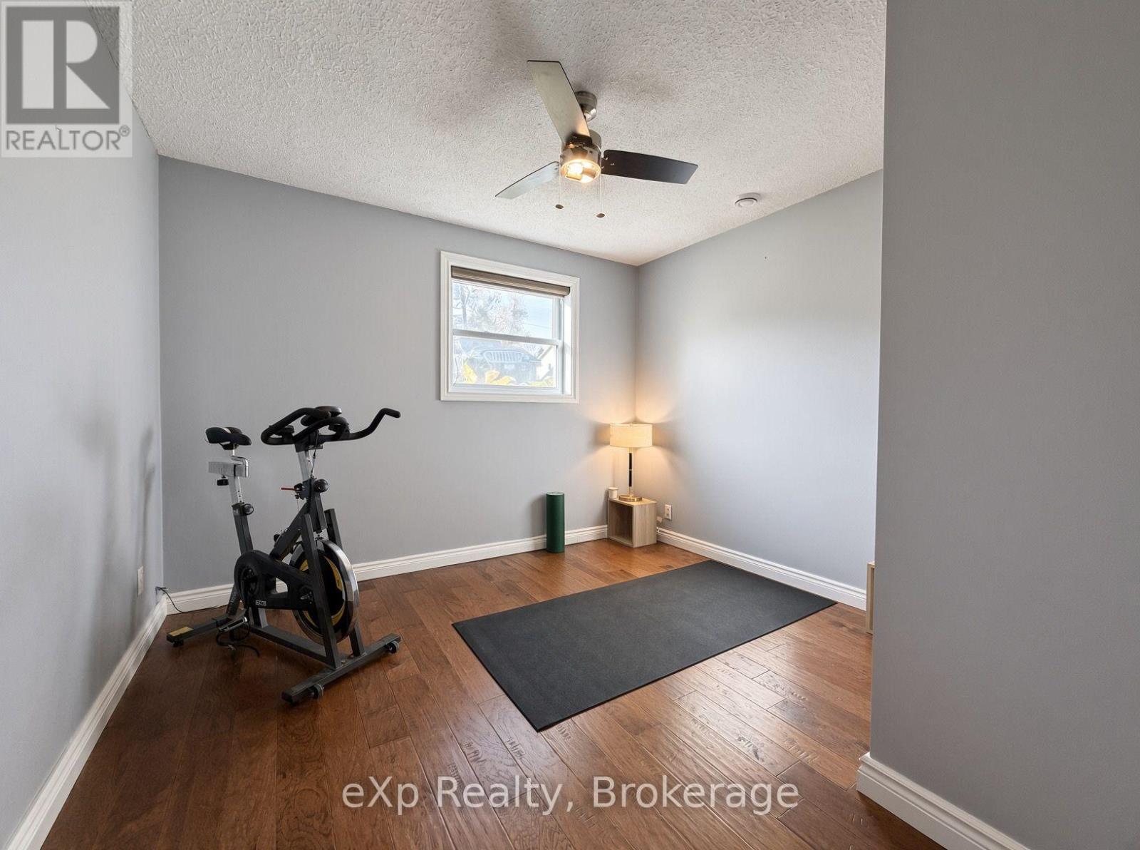 9 Charlotte Street, Brockton, Ontario  N0G 2V0 - Photo 18 - X13885380