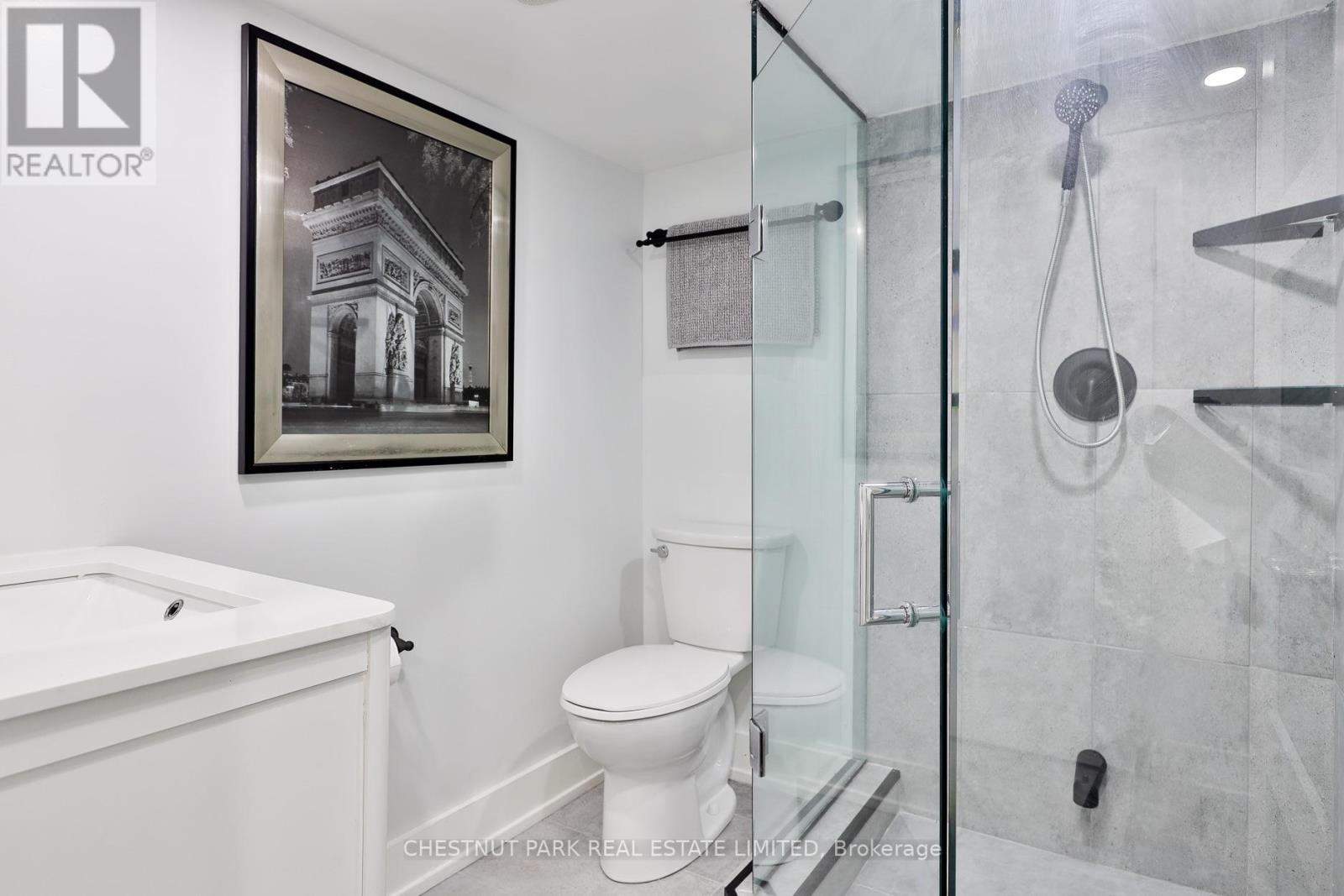 Rear - 95 Parkside Drive, Toronto (High Park-Swansea), Ontario  M6R 2Y8 - Photo 15 - W13885376