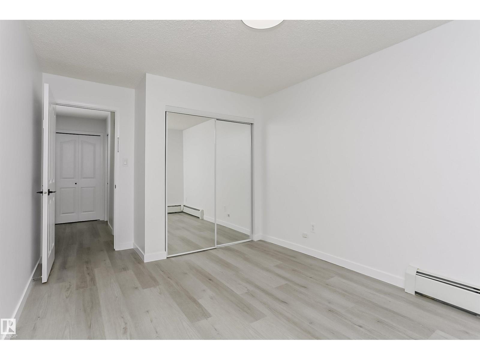 #124 10511 42 AV NW