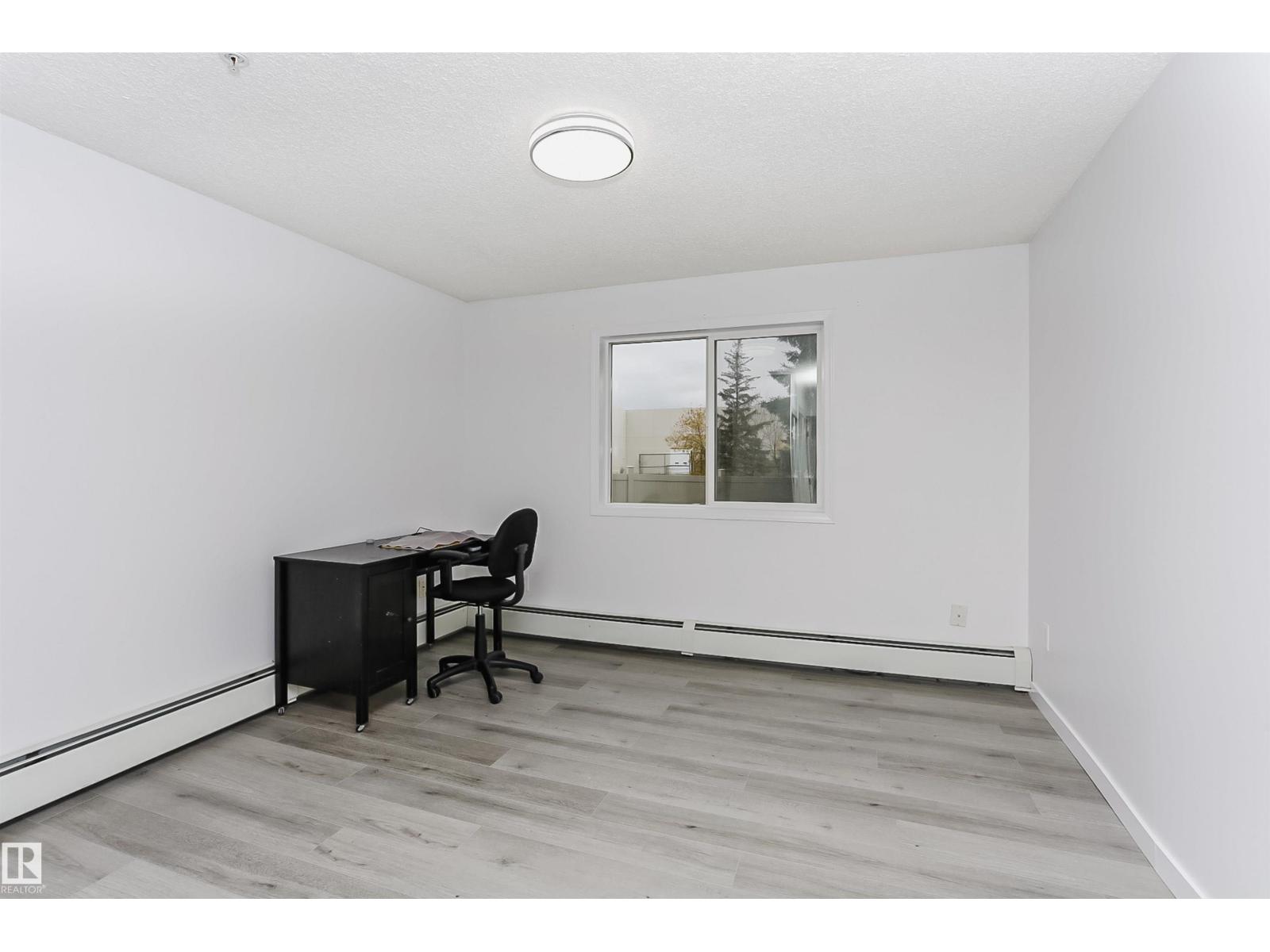 #124 10511 42 AV NW