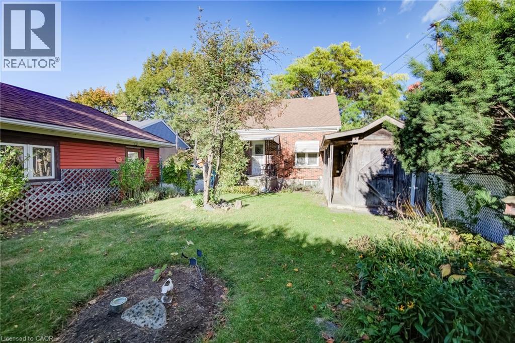 11 Crestwood Avenue, Kitchener, Ontario  N2H 4K6 - Photo 38 - 40869977
