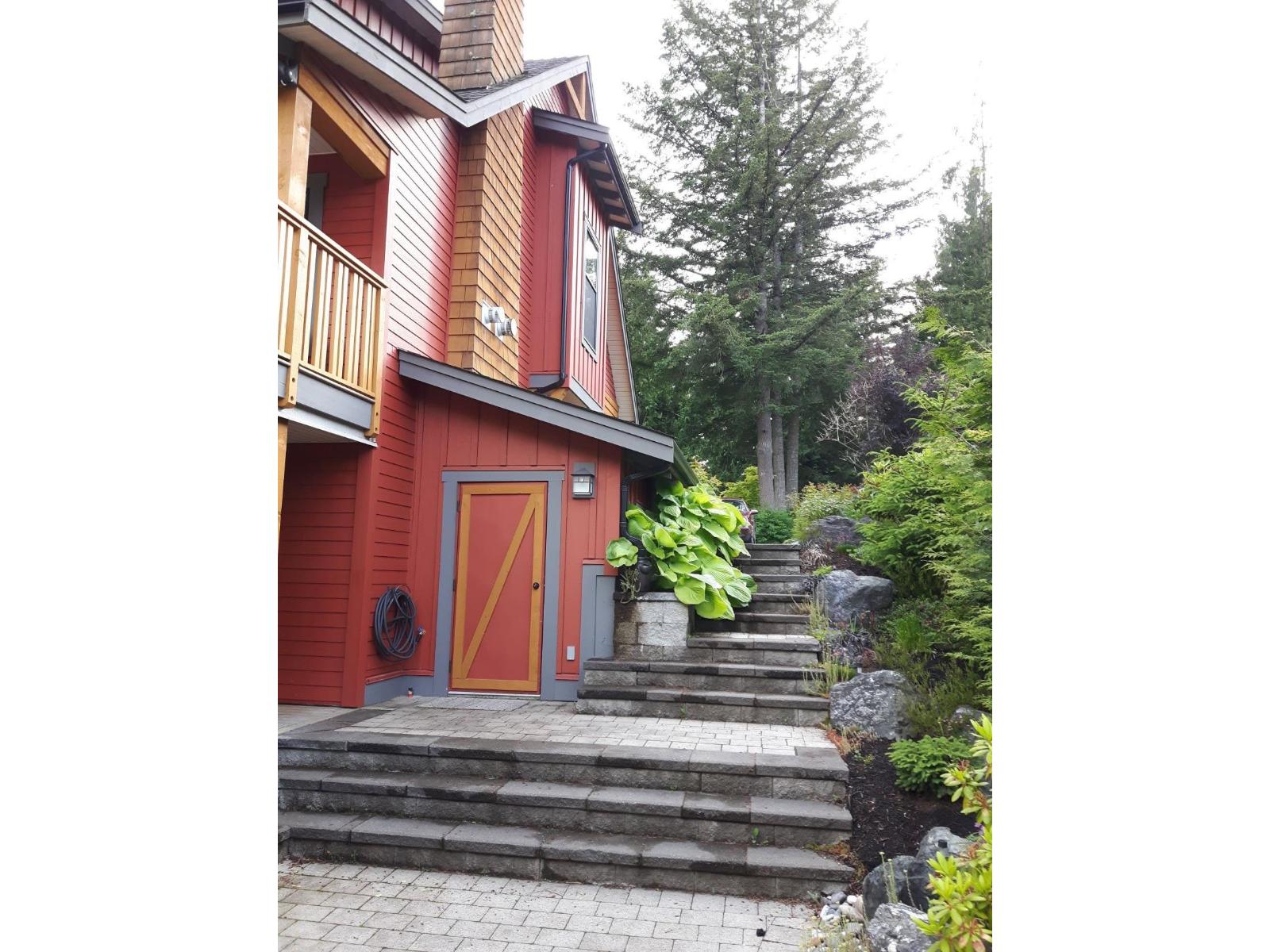 1856 Huckleberry Bend, Cultus Lake South, Lindell Beach, British Columbia  V2R 0E1 - Photo 10 - R3174101