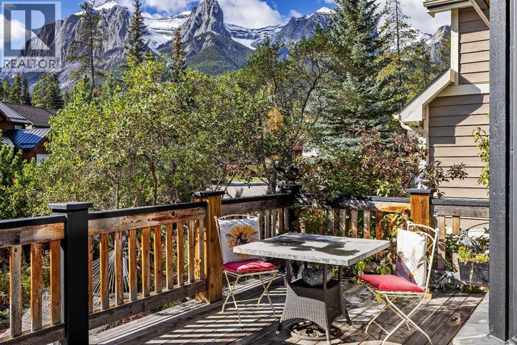 12 Woodside Lane, Canmore, Alberta  T1W 1T1 - Photo 7 - A2344983