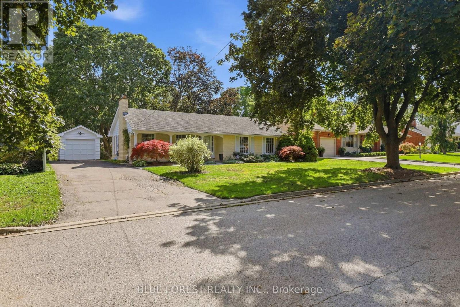 465 AVERILL CRESCENT, London South, Ontario