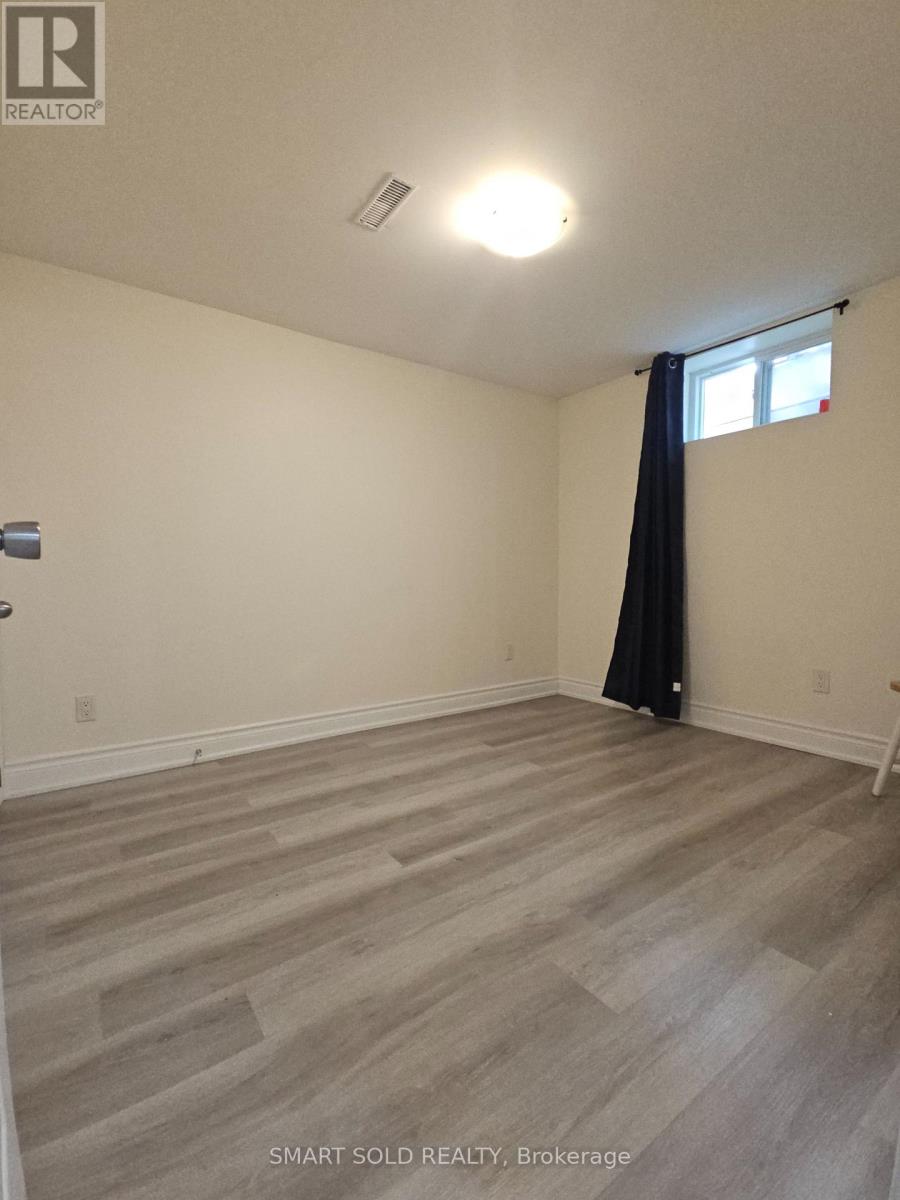 Bssement - 711 Dunlop Street W, Whitby, Ontario  L1N 1V4 - Photo 7 - E13885388