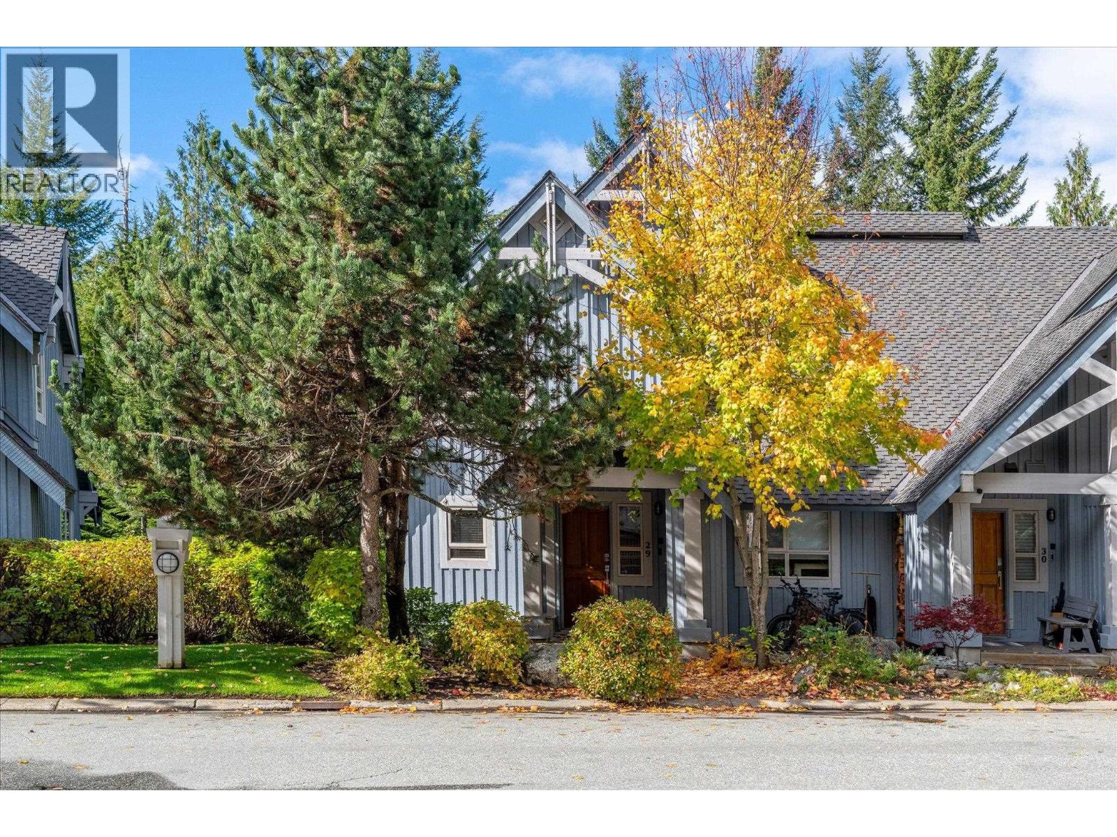 29 4661 Blackcomb Way, Whistler, British Columbia  V8E 0Z1 - Photo 2 - R3174398