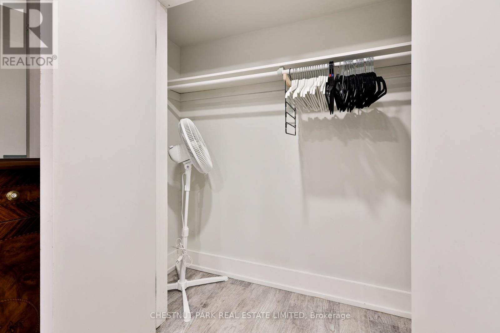 Rear - 95 Parkside Drive, Toronto (High Park-Swansea), Ontario  M6R 2Y8 - Photo 25 - W13885376