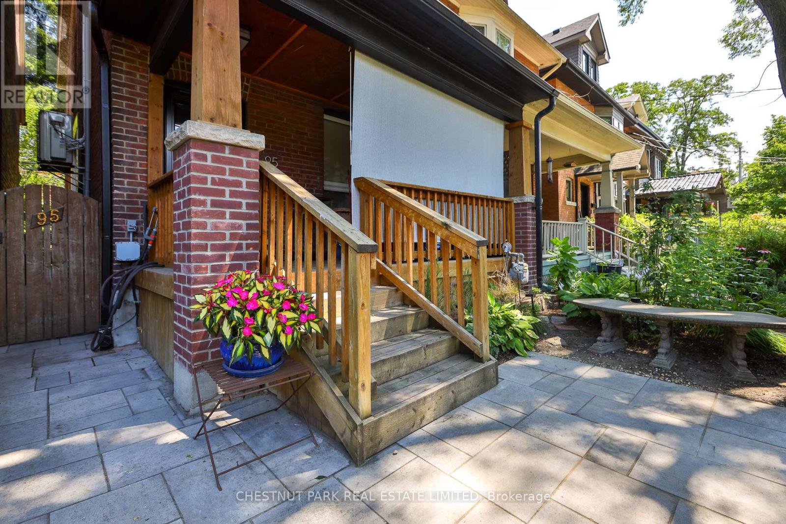 Rear - 95 Parkside Drive, Toronto (High Park-Swansea), Ontario  M6R 2Y8 - Photo 36 - W13885376