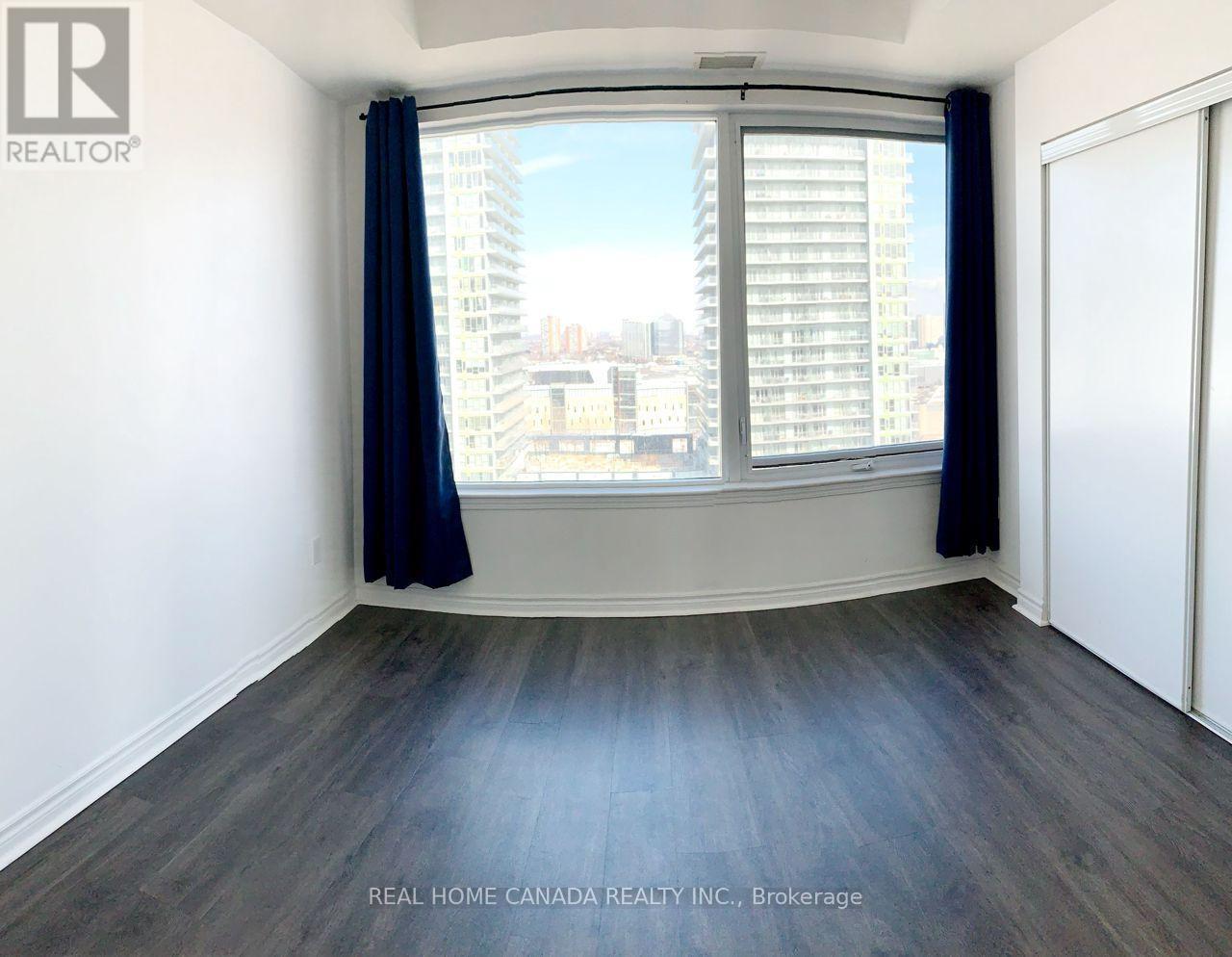 1305 - 385 Prince Of Wales Drive, Mississauga, Ontario  L5B 0C8 - Photo 9 - W13879636