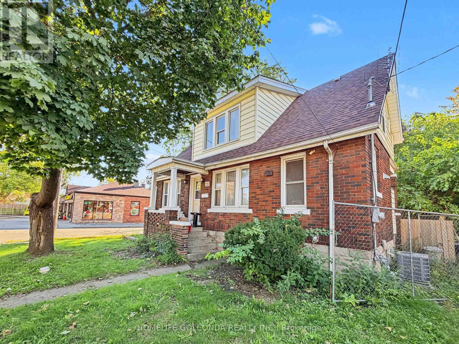 3203 LINWOOD PLACE, Windsor, Ontario