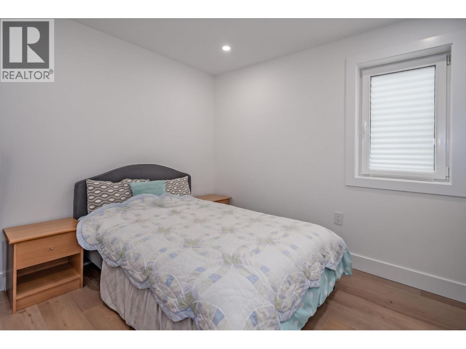 251 Douglas Crescent, Richmond, British Columbia  V7B 1E4 - Photo 23 - R3173763